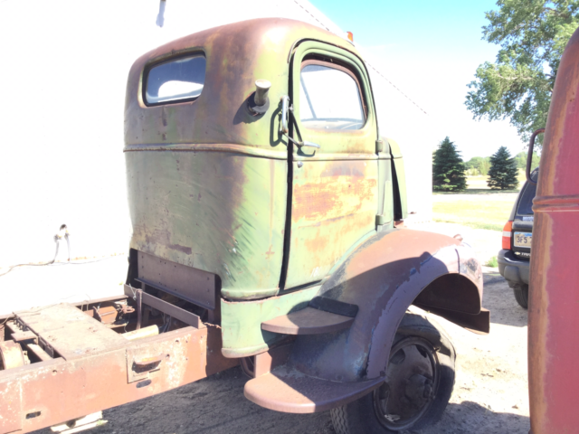 1941 coe GMC SNUB NOSE TRUCK CHEVY ford COE Cab over rat rod 1947 1955.
