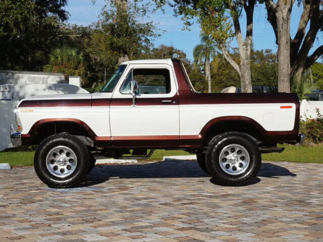 1979 Ford Bronco Restomod-WOW! for sale - Ford Bronco Restomod 1979 for sale in Bradenton