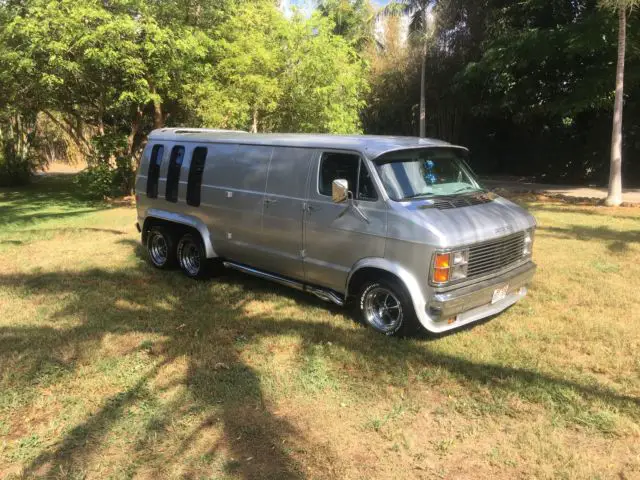 1982 Custom Dodge 3/4 ton 6 wheel van for sale - Dodge Ram Van 1982 for