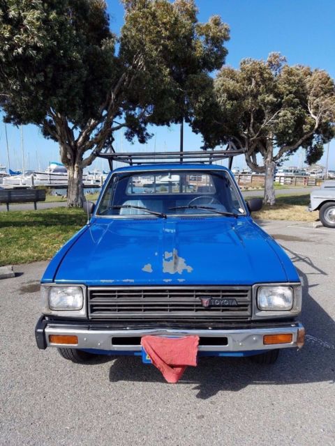1982 Toyota Diesel pickup for sale - Toyota Pickup 1982 for sale in