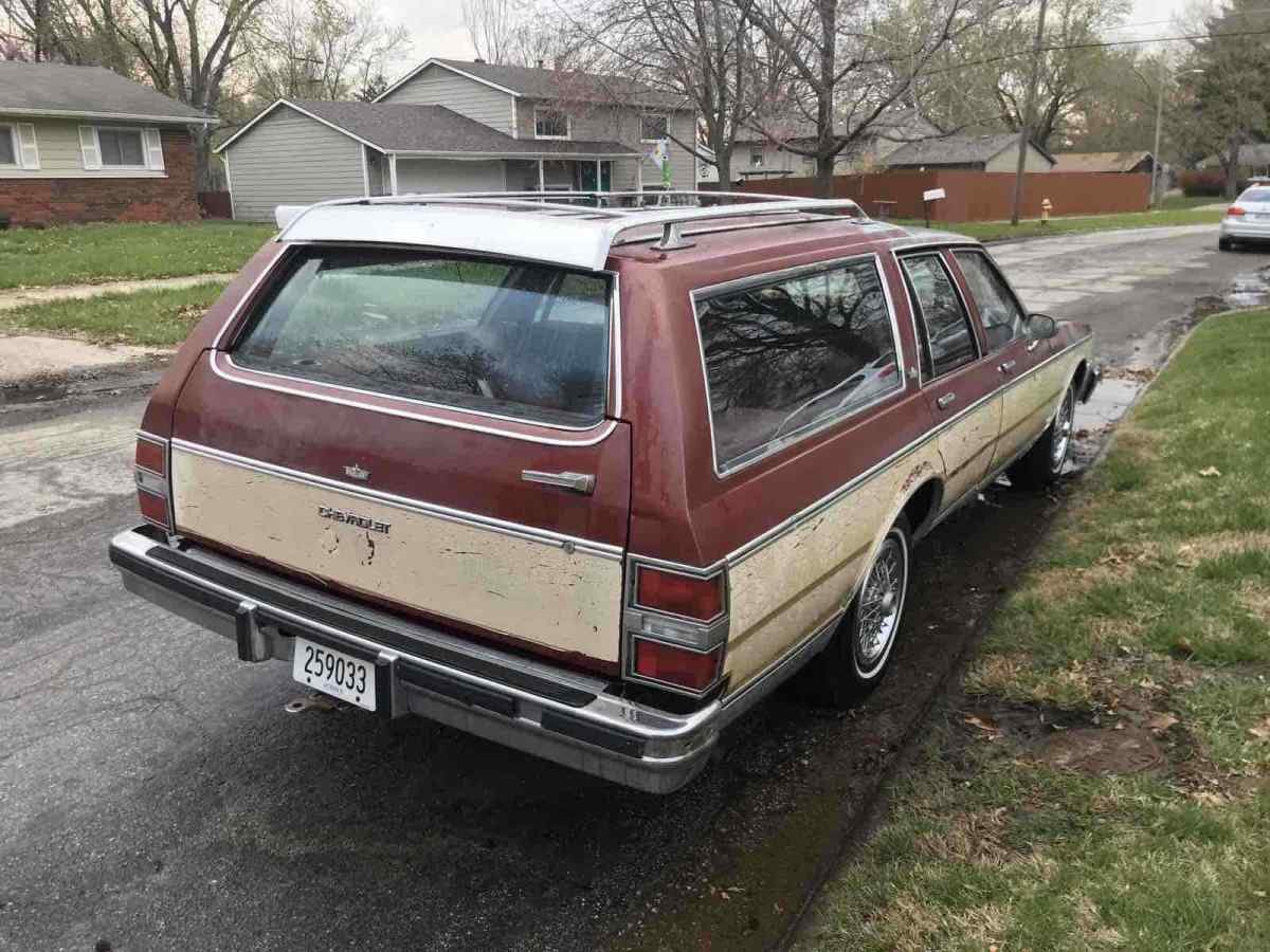 1984 Chevrolet Caprice Wagon Red RWD Automatic CLASSIC for