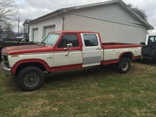 1984 F-350 Crew Cab long Bed 4X4 Manual Trans 460, New Motor for sale - Ford F-350 XLT 1984 for