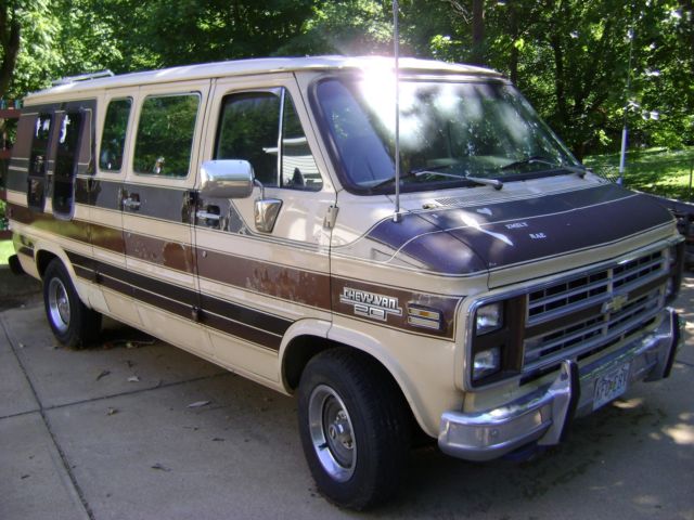 1985 chevy van
