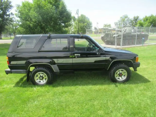 1986 Toyota 4runner Sr5 4x4 22re Engine 185k Miles 5 Speed Manual