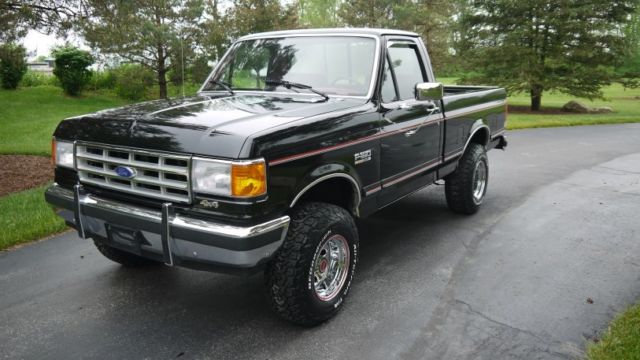 1988 Ford F150 XLT Lariat 4X4 Short Box - Only 43,867 Actual Miles! for
