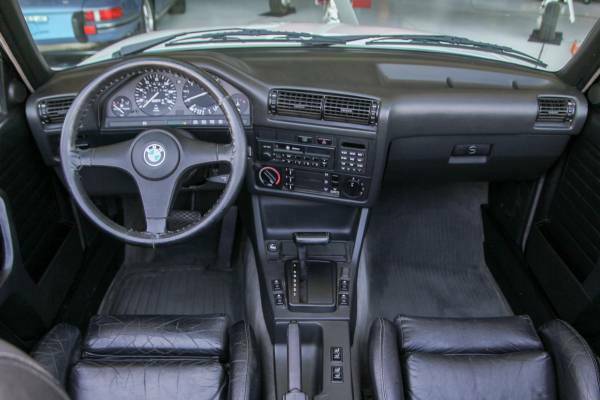 1989 BMW 325i Convertible Alpine White / Black Sport Interior for sale