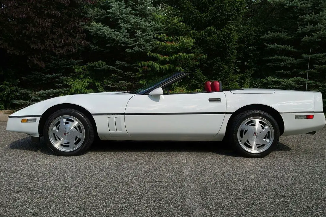 1989 Convertible Corvette Chevy White Sports Classic Car Antique PRICE