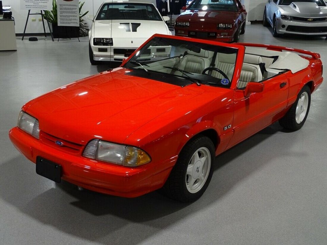 1992 Ford Mustang Lx 50 Summer Edition 29888 Miles Vibrant Red