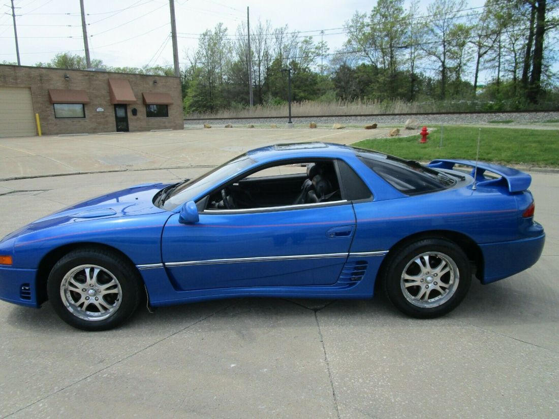 1992 Mitsubishi 3000GT 2 door coupe Automatic Air