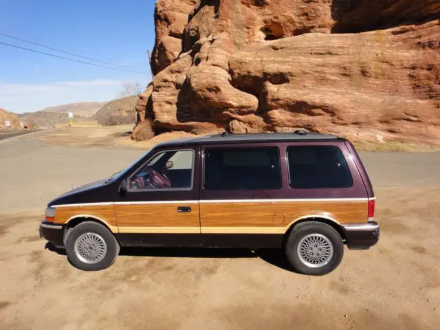 1992 Plymouth Minivan Great Runnning Very Dependable Large Storage