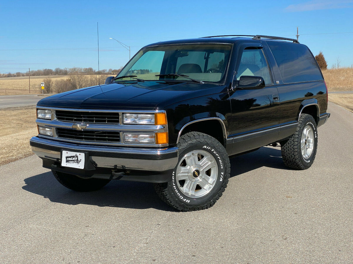 1994 Chevrolet Blazer, 4x4 83k Miles, Black, Excellent