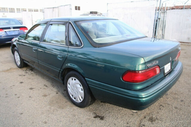 1994 Ford Taurus Gl Automatic 6 Cylinder No Reserve For Sale Ford
