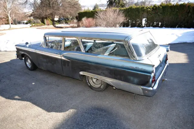 BARN FIND!!! 1959 Ford Country Sedan 2 Door Station Wagon ...