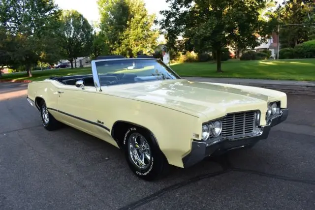 BEAUTIFUL RESTORED 1969 OLDSMOBILE DELTA 88 CONVERTIBLE for sale