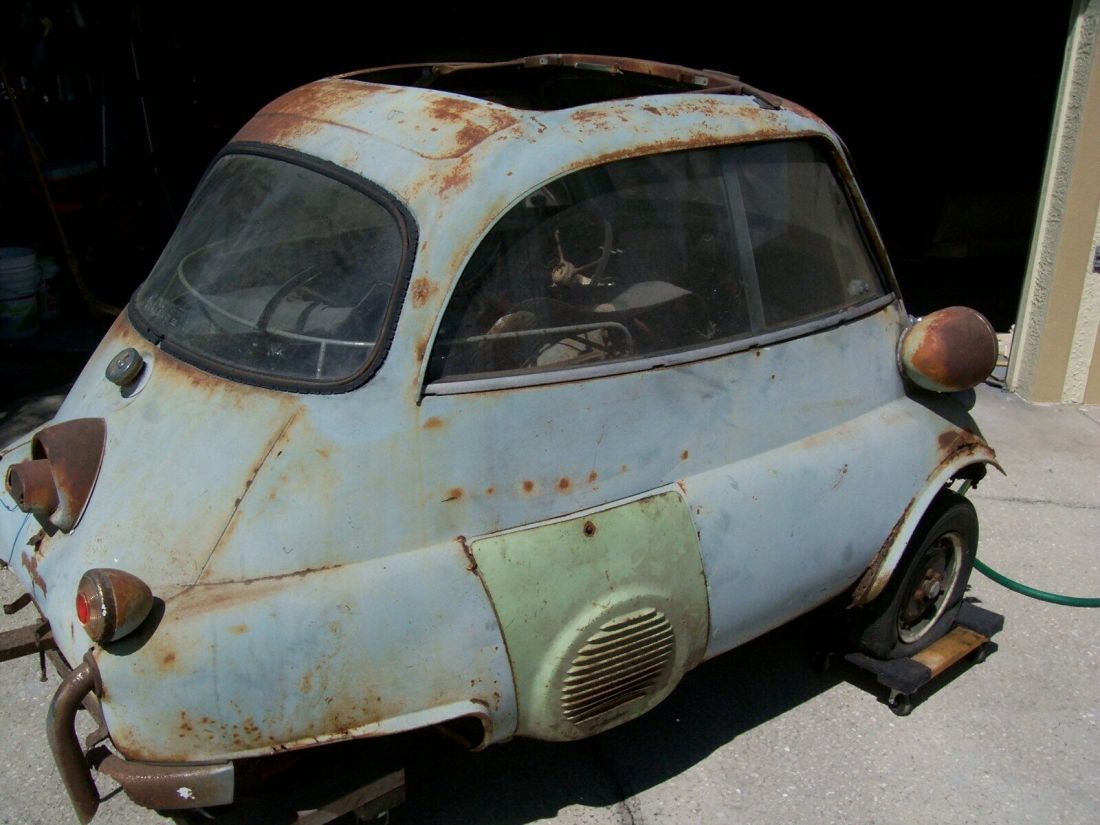 Isetta 300 Complete For Restoration for sale - BMW Isetta 1957 for sale