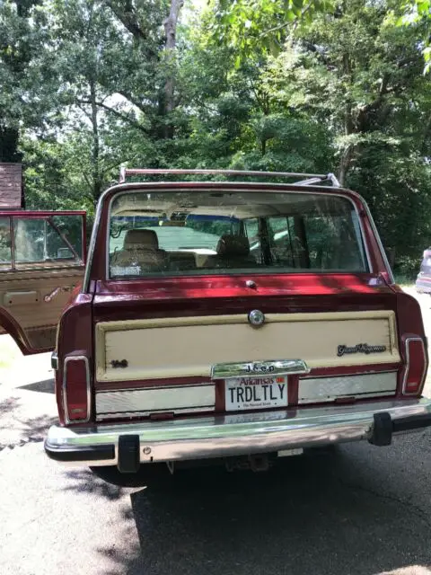 The Breaking Bad 1991 Jeep Grand Wagoneer Skyler White Show Prop The Real Deal For Sale Jeep 6392