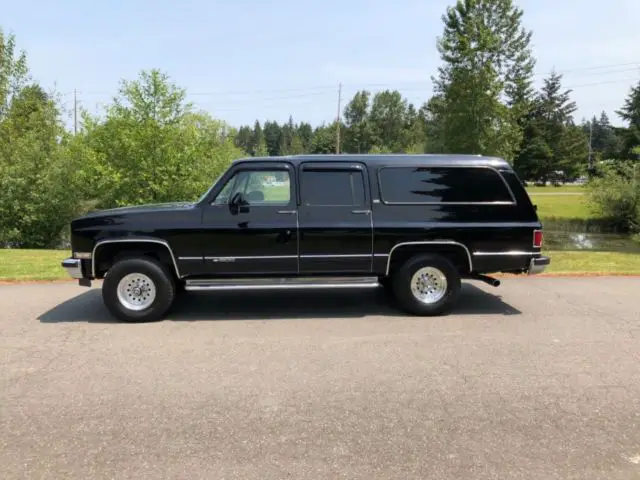 1985 Chevrolet Suburban Silverado