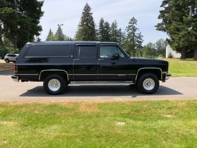 1985 Chevrolet Suburban Silverado