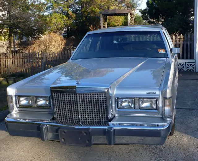 1985 L INCOLN TOWN CAR SIGNATUR SERIES LOW MILEAGE for sale - Lincoln ...