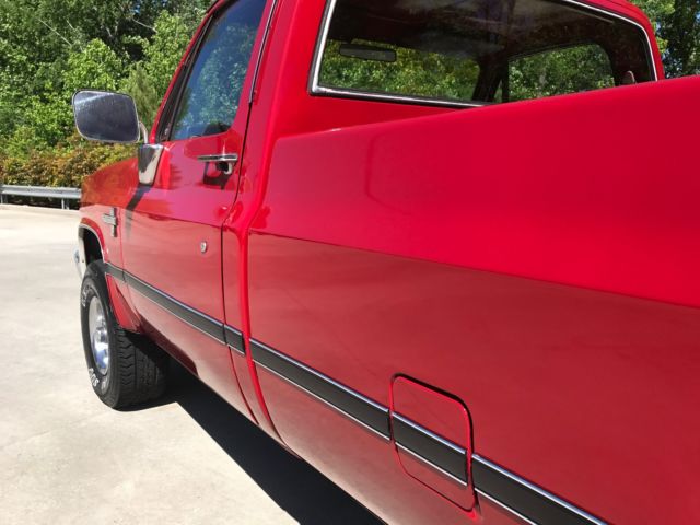 1986 Chevrolet Scottsdale C/K-10 Pickup 1500 / 4 Wheel Drive for sale