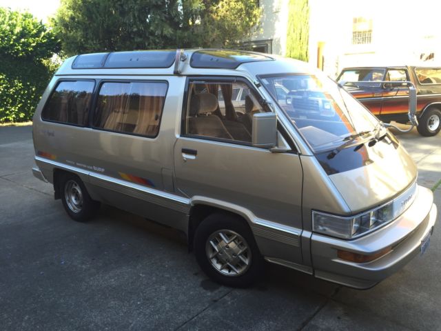 1989 TOYOTA RHD HI-ACE Surf Special Van Right Hand Drive for sale ...