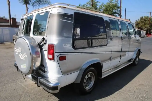 1990 Dodge Ram Van B250 Automatic 8 Cylinder NO RESERVE for sale ...