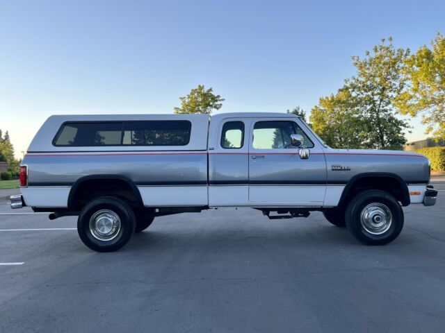 thumbnail image 2 of ACC Black Vinyl Flooring For 81-93 Dodge W250 4WD Extended Cab – Replaces Carpet, Easy Clean 2 of 3