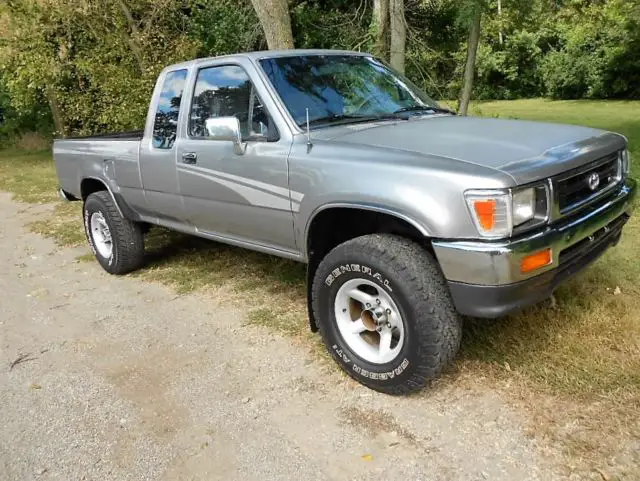 1994 Toyota 4x4 X-cab SR5 NO RESERVE for sale - Toyota Tacoma 1994 for ...