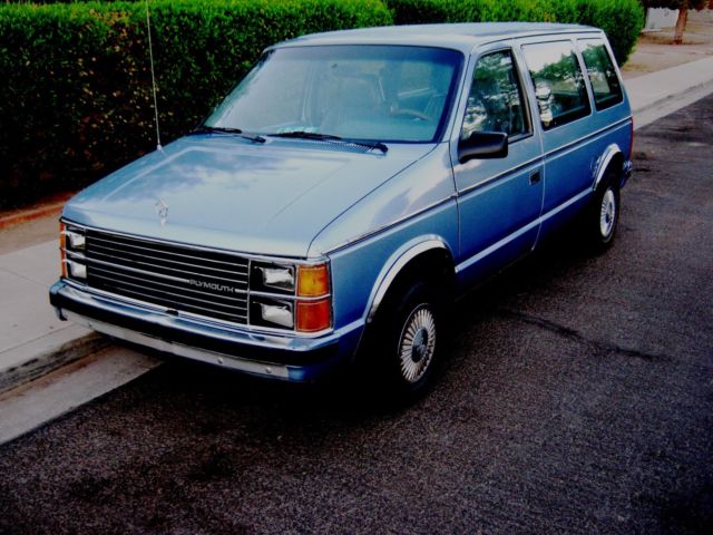 classic dodge minivan for sale - Dodge Caravan plymouth voyager 1984