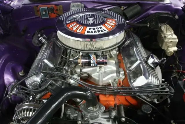 1971 Plum Crazy Dodge Challenger