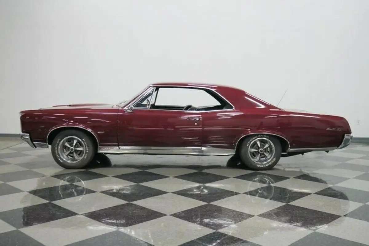 1967 Burgundy Pontiac GTO