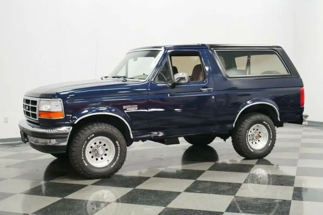 Classic vintage SUV 4x4 Bronco Eddie Bauer Edition for sale - Ford ...