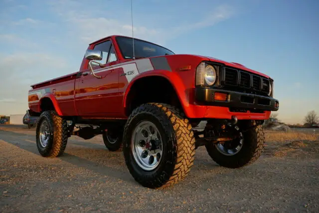 Rare 1981 Toyota Pickup Hilux 4x4 5 Speed 22r 4 Cylinder For Sale 