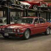 1987 Burgundy/Maroon Jaguar XJ6 thumbnail
