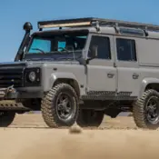 1900 Gray Land Rover Defender thumbnail