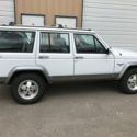1992 White Jeep Cherokee thumbnail