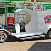1923 White Ford Model T thumbnail