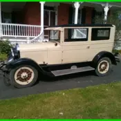 1927 Gold Chrysler 60 Sedan thumbnail