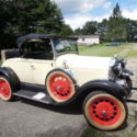 1983 red/black Ford Model A thumbnail
