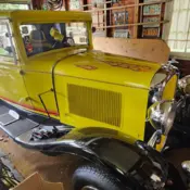 1931 Yellow Oldsmobile  thumbnail