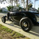 1932 Black Ford ROADSTER thumbnail
