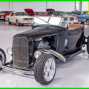 1932 Black Ford Roadster thumbnail