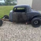 1933 Black Ford Coupe thumbnail