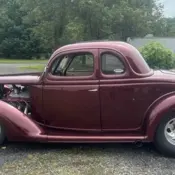 1936 Red Ford Custom Deluxe thumbnail