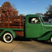 1937 Green Ford Pickup thumbnail
