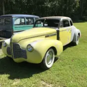 1940 Yellow Buick Special thumbnail