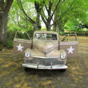 1942 Desert Tan Light Studebaker Double Dater Deluxe thumbnail