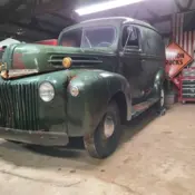 1946 Green Ford Panel Delivery thumbnail