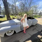 1947 Grey Buick Roadmaster thumbnail