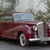 1952 Regency Red Bentley Mark VI James Young thumbnail